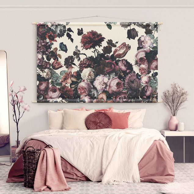 Arazzi da parete grande Esplosione di fiori antichi con bouquet di rose