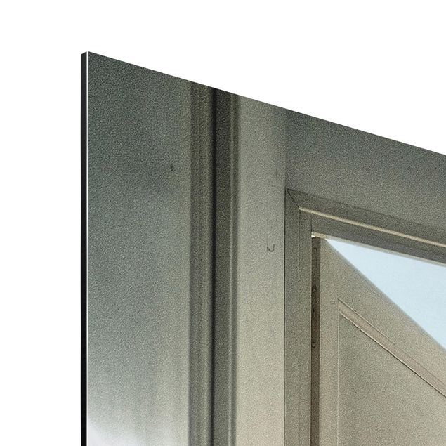 Quadro in alluminio - Behind The Door