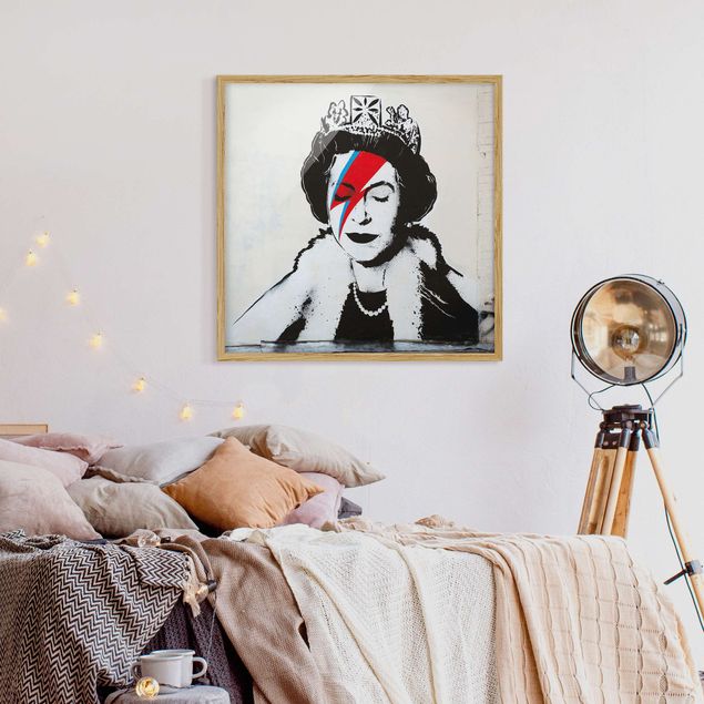 Poster con cornice - Queen Lizzie Stardust - Brandalised ft. Graffiti by Banksy