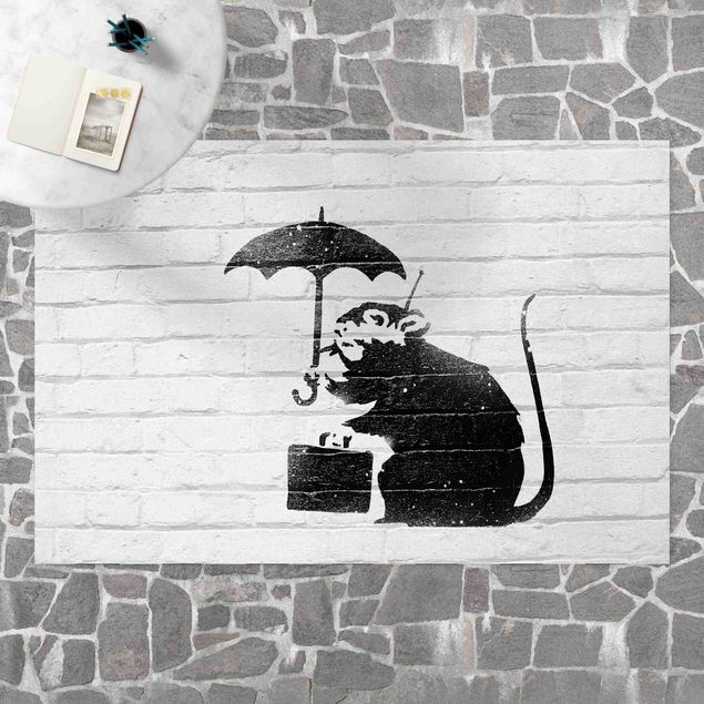 Tappeti bianco e nero Ratto con ombrello - Brandalised ft. Graffiti by Banksy