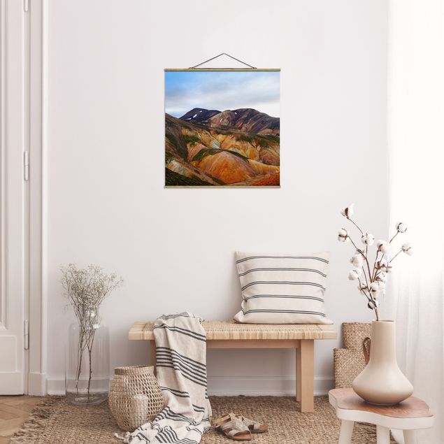Foto su tessuto da parete con bastone - Montagne colorate in Islanda - Quadrato 1:1