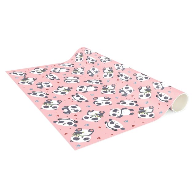 Tappeti moderni soggiorno Tenero panda con impronte di zampe e cuori rosa pastello