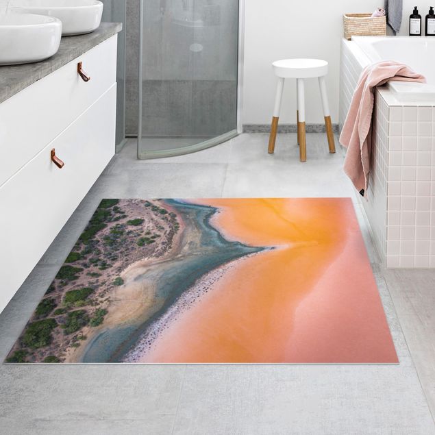 Tappeti bagno moderni Riva del lago arancione in Sardegna
