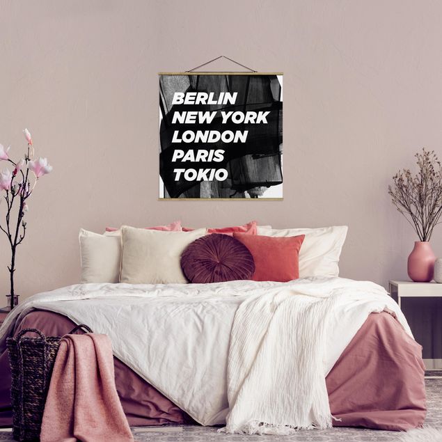 Quadro su tessuto con stecche per poster - Berlino New York a Londra - Quadrato 1:1