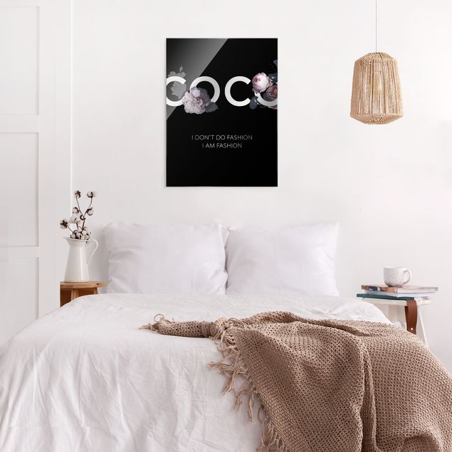 Quadro in vetro - COCO - I dont´t do fashion rose in nero - Formato verticale