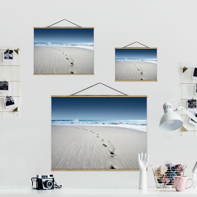 Foto su tessuto da parete con bastone - Tracce nella sabbia - Orizzontale 3:4