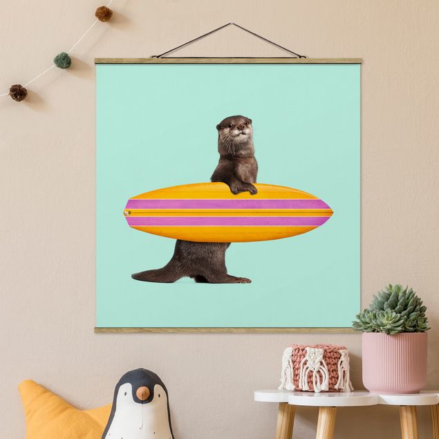 quadri con animali Lontra con tavola da surf