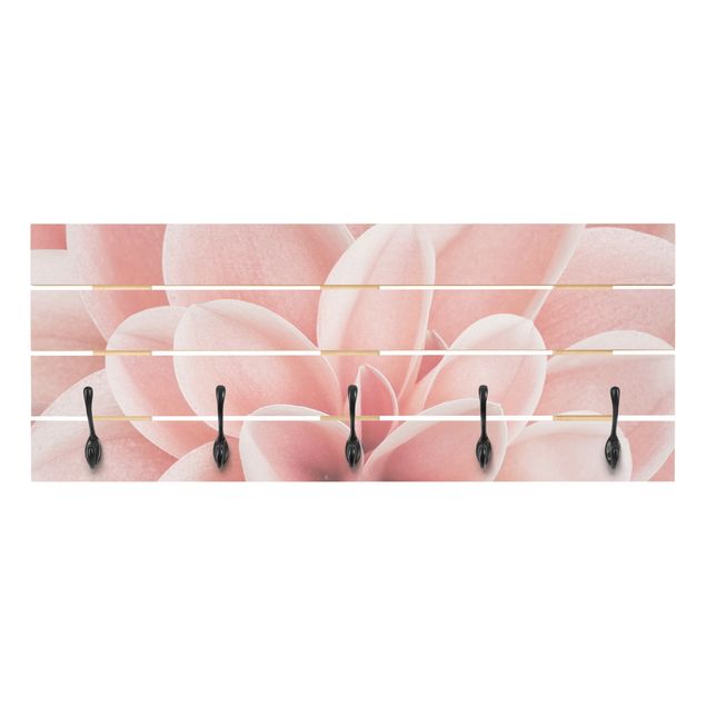 Appendiabiti in legno - Dettaglio di dalia con petali rosa