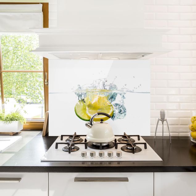 Paraschizzi cucina bianco Limone e lime in acqua