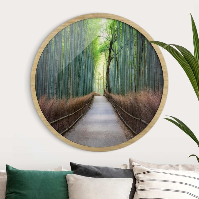 Poster con cornice rotonda Il sentiero attraverso il bambù