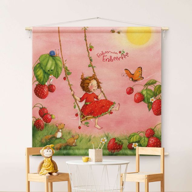 Arazzi da parete moderno The Strawberry Fairy - Altalena