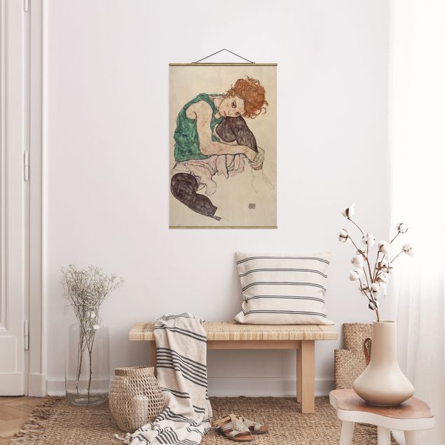 Foto su tessuto da parete con bastone - Egon Schiele - Donna seduta con un ginocchio Up - Verticale 3:2