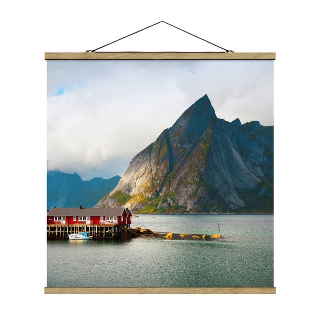 Foto su tessuto da parete con bastone - Casa di pescatori in Svezia - Quadrato 1:1
