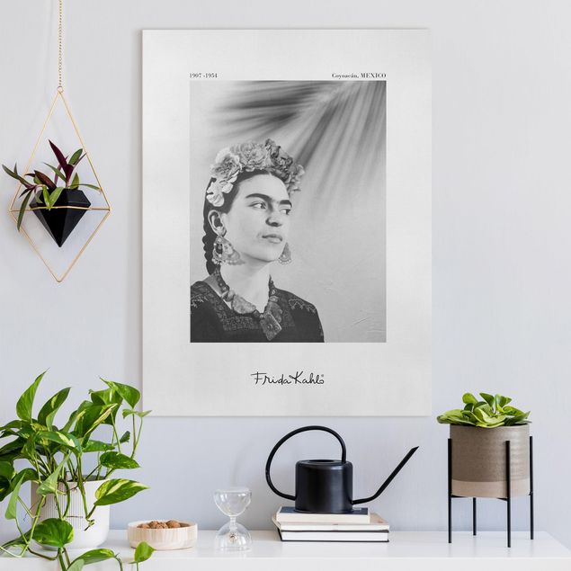 Stampe su tela bianco e nero Ritratto di Frida Kahlo con gioielli