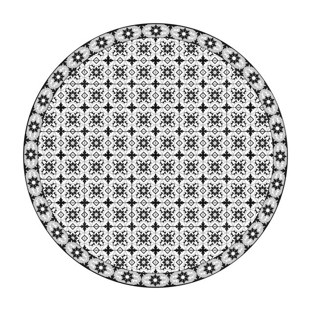 Tappeto in vinile rotondo - Mix di piastrelle geometriche con fiori nero