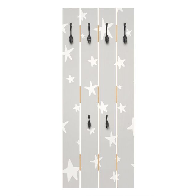 Appendiabiti in legno - Grandi stelle disegnate con cielo grigio