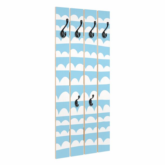 Appendiabiti in legno - Fasce di nuvole bianche disegnate nel cielo blu