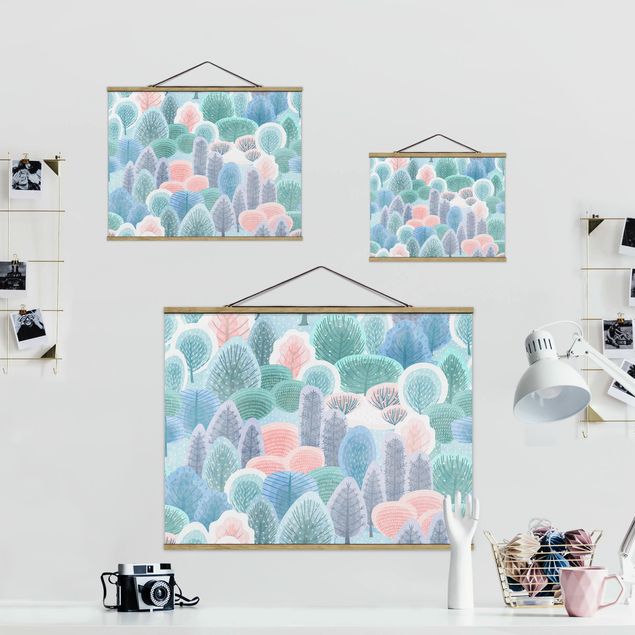 Foto su tessuto da parete con bastone - Foresta allegra in pastello - Orizzontale 4:3