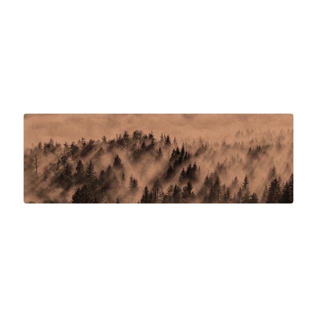 Tappetino di sughero - Raggi di luce nel bosco di conifere - Formato orizzontale 2:1