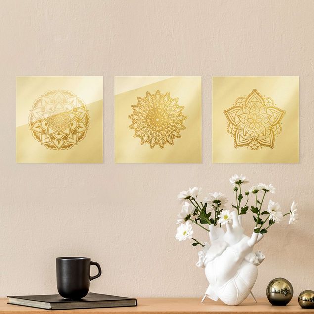 Quadro in vetro - Illustrazione di set mandala fiore e sole in oro - 3 parti