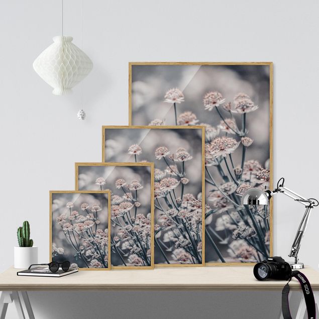 Poster con cornice - Mistico cespuglio di fiori