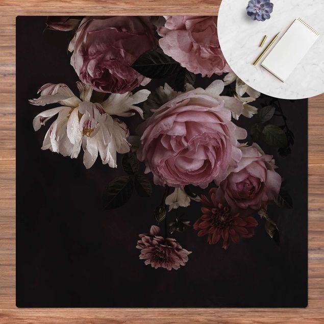 Tappeti moderni Fiori rosa su nero vintage