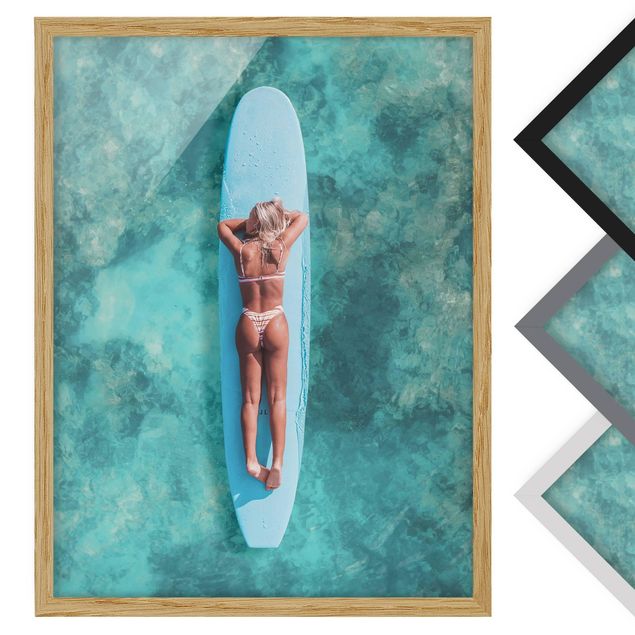 Poster con cornice - Surfista su tavola blu