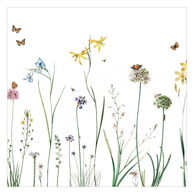Carta da parati - Farfalle danzanti su fiori selvatici