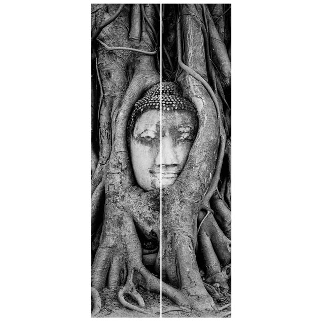 Carta da parati per porte - Buddha in Ayutthaya lined by tree roots in black-and-white