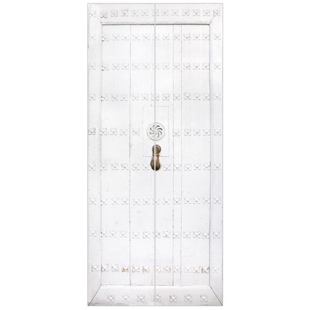 Carta da parati per porte - Mediterranean white wooden door with ornate hinges