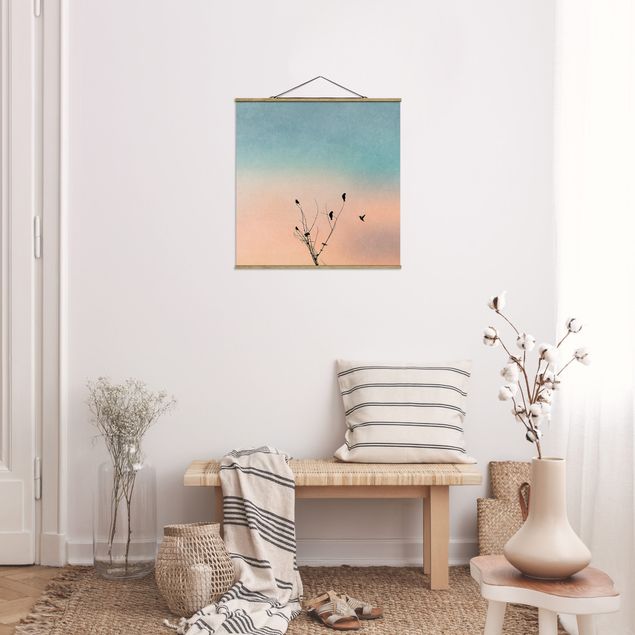 Foto su tessuto da parete con bastone - Uccelli davanti al sole rosa II - Quadrato 1:1
