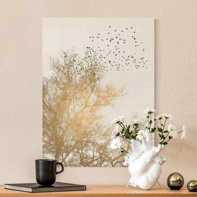 stampe animali Stormo di uccelli davanti all'albero d'oro