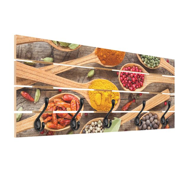 Appendiabiti in legno - Spices On Wooden Spoon - Ganci neri - Orizzontale